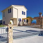 Prázdninový dům Gorgeous Sea-view Villasol With Pool & Bbq