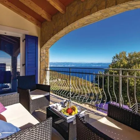Ferienhaus Gorgeous Sea-view Villasol With Pool & Bbq *